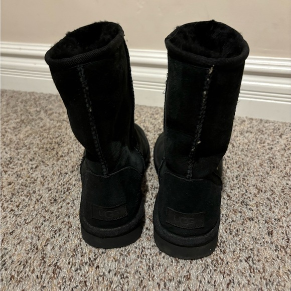 UGG Classic Short II boots - Picture 4 of 4